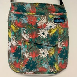 KAVU Sling Crossbody large